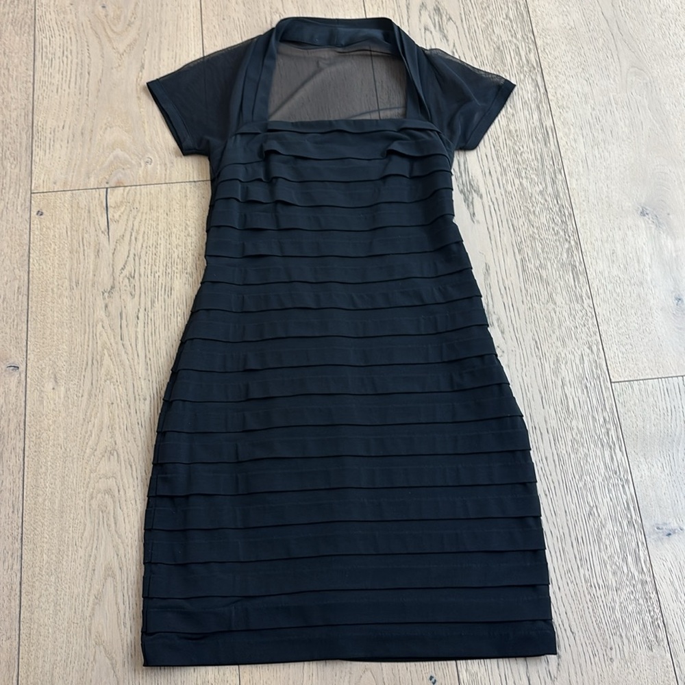 Maggie London body con dress